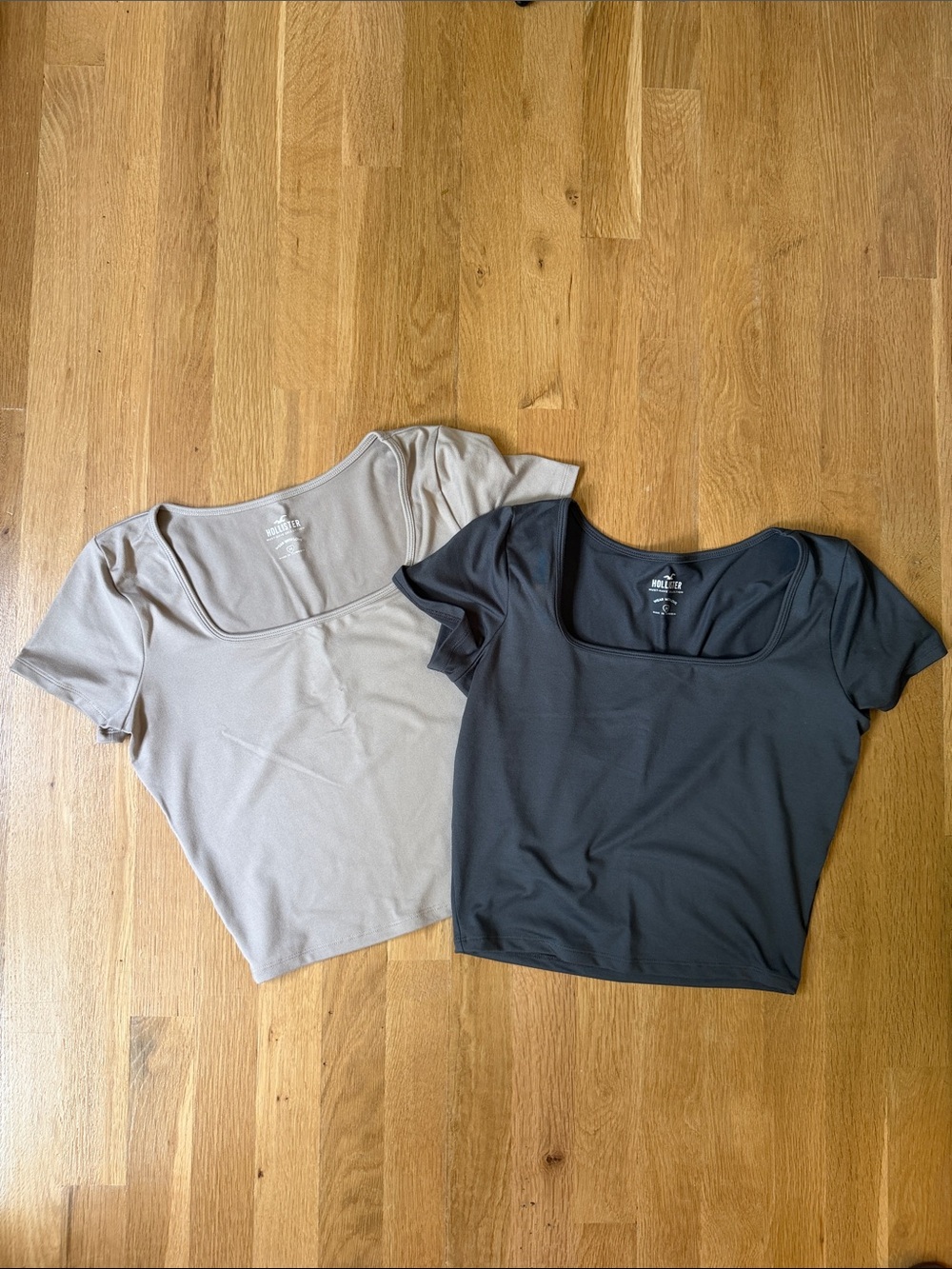 Hollister Square Neck Tee Bundle